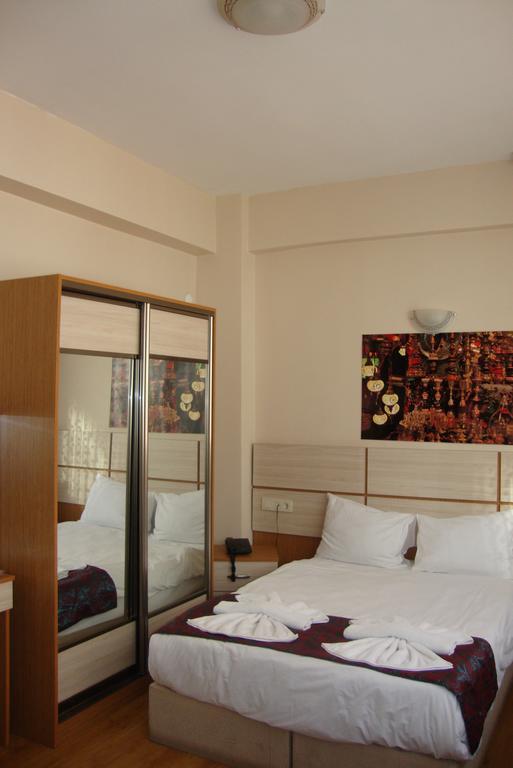 Royal Suites Besiktas Истанбул Екстериор снимка