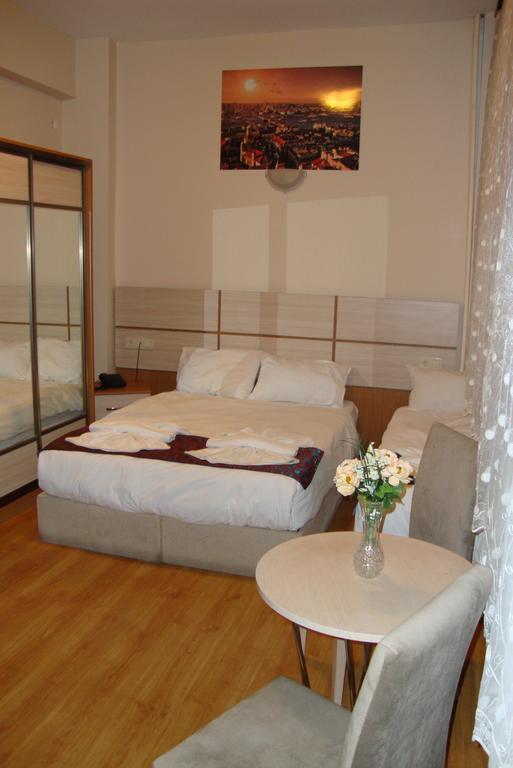 Royal Suites Besiktas Истанбул Стая снимка